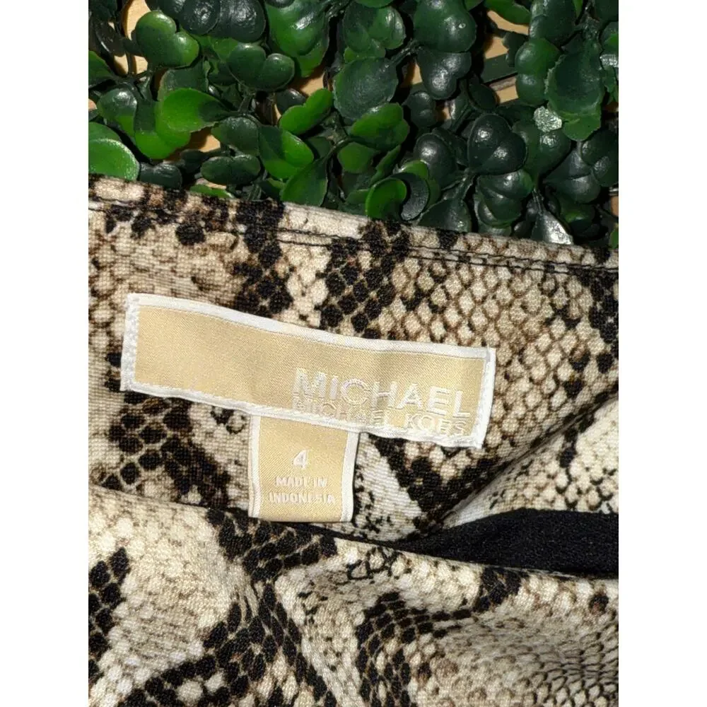 Michael Kors, snake print Pencil Skirt, Women’s Size 4
